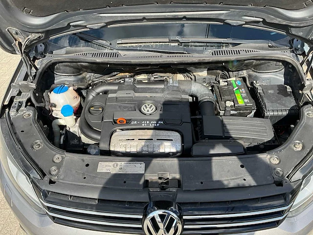 2011 volkswagen touran personenauto - afbeelding 16 van  28