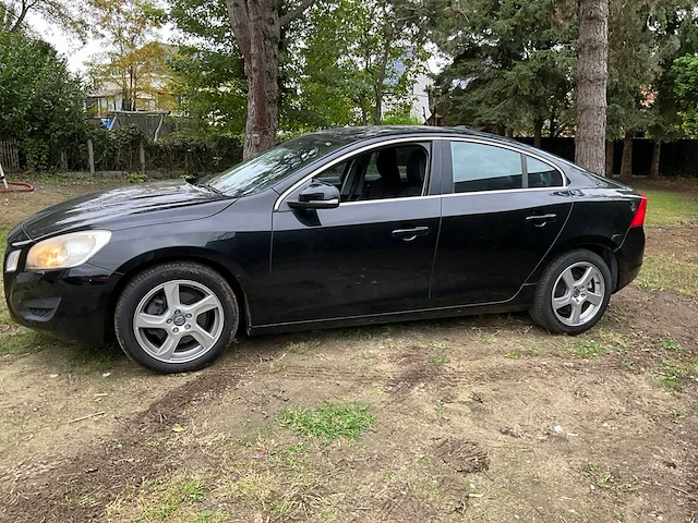 2011 volvo s60 personenauto - afbeelding 12 van  28