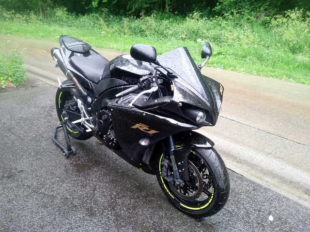 2011 yamaha r1 motorfiets - afbeelding 3 van  7