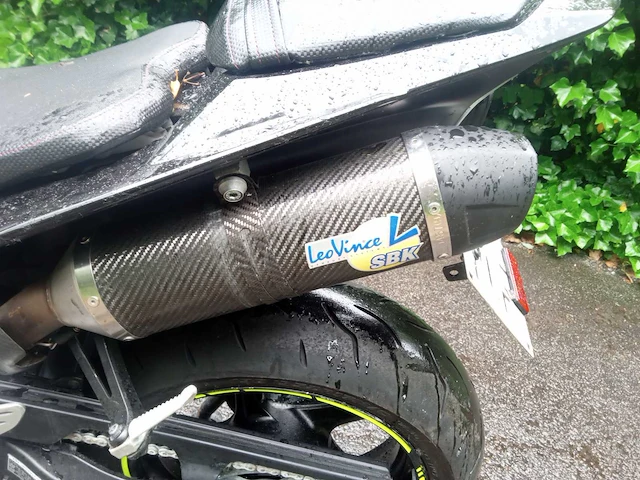 2011 yamaha r1 motorfiets - afbeelding 6 van  7