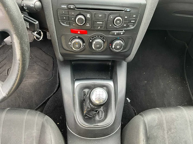 2012 - citroën c4 - personenauto - afbeelding 27 van  44