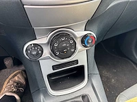 2012 - ford fiesta - personenauto - afbeelding 7 van  31