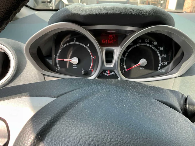 2012 - ford fiesta ecomatic - personenauto - afbeelding 15 van  21