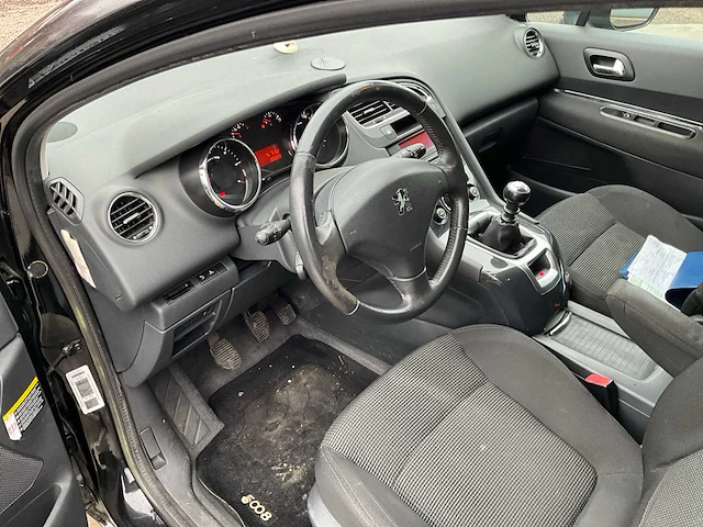2012 - peugeot 5008 - personenauto - afbeelding 11 van  27
