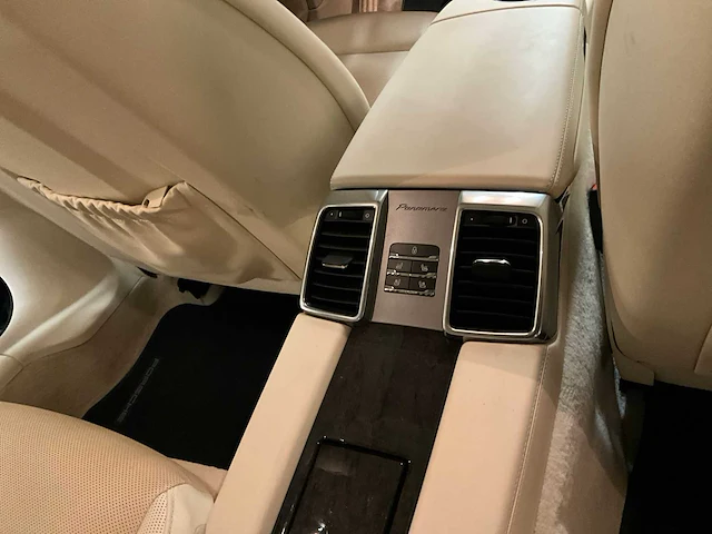 2012 - porsche panamera turbo v8 - afbeelding 6 van  47