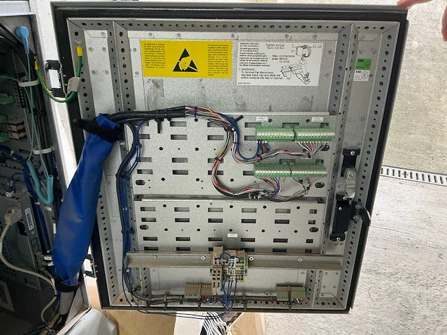 2012 abb irc5 controller m2004 industriële robot - afbeelding 2 van  16