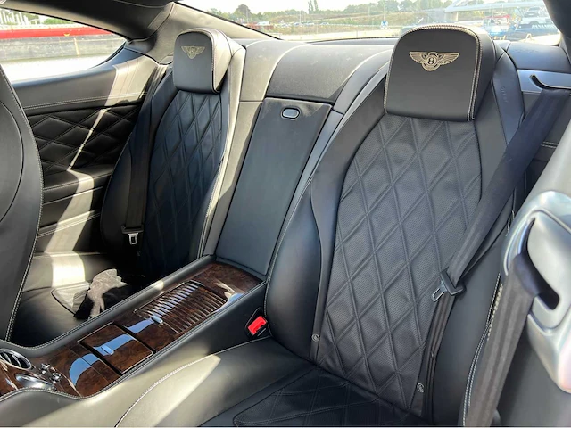 2012 bentley continental coupe personenauto - afbeelding 16 van  33
