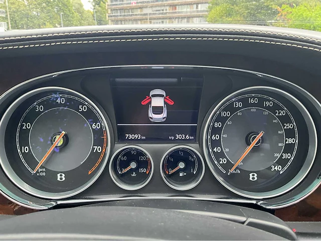 2012 bentley continental coupe personenauto - afbeelding 20 van  33