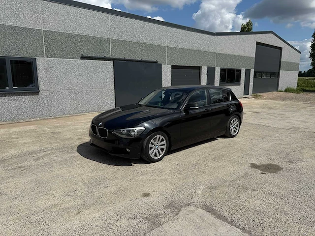 2012 bmw 1-reeks 120d personenauto - afbeelding 1 van  33
