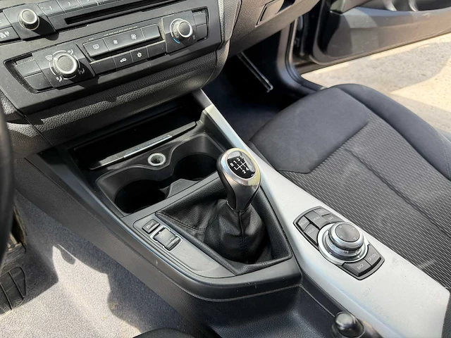 2012 bmw 1-reeks 120d personenauto - afbeelding 18 van  33