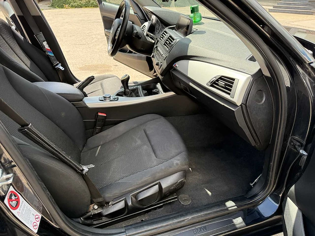 2012 bmw 1-reeks 120d personenauto - afbeelding 21 van  33