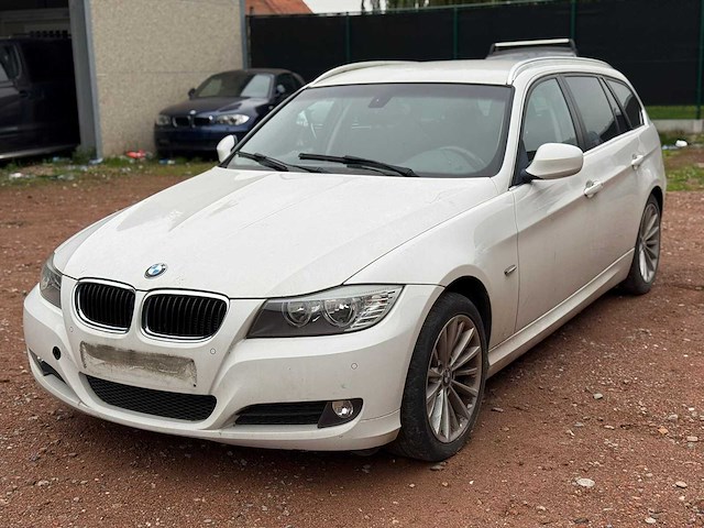 2012 bmw 318i - afbeelding 1 van  13