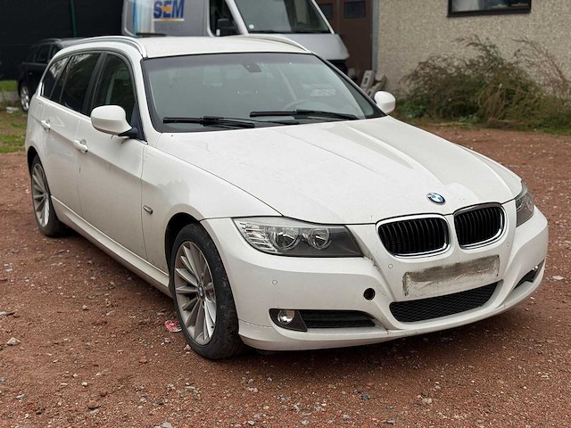 2012 bmw 318i - afbeelding 8 van  13