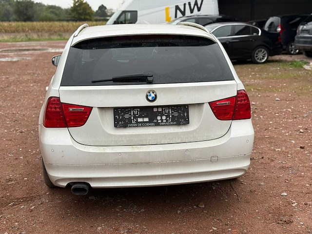 2012 bmw 318i - afbeelding 9 van  13