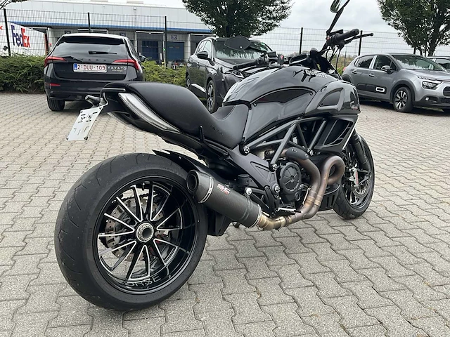 2012 ducati diavel carbon abs - afbeelding 19 van  24