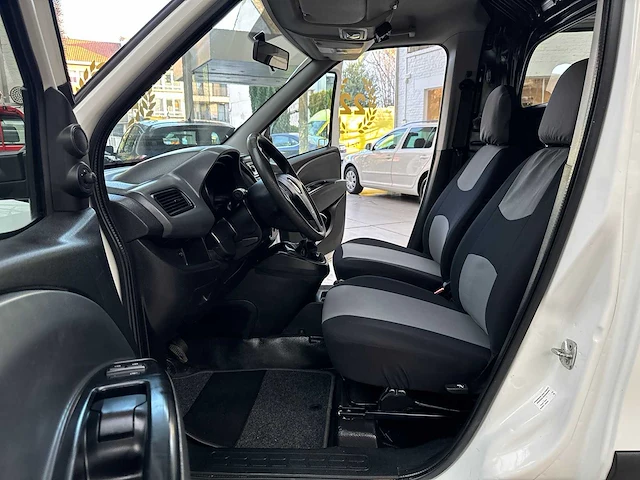 2012 fiat doblo 1.3 diesel - afbeelding 8 van  26