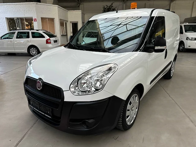 2012 fiat doblo 1.3 diesel - afbeelding 1 van  26