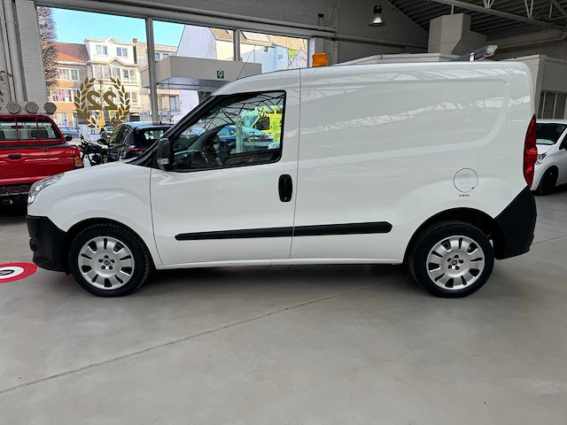 2012 fiat doblo 1.3 diesel - afbeelding 23 van  26