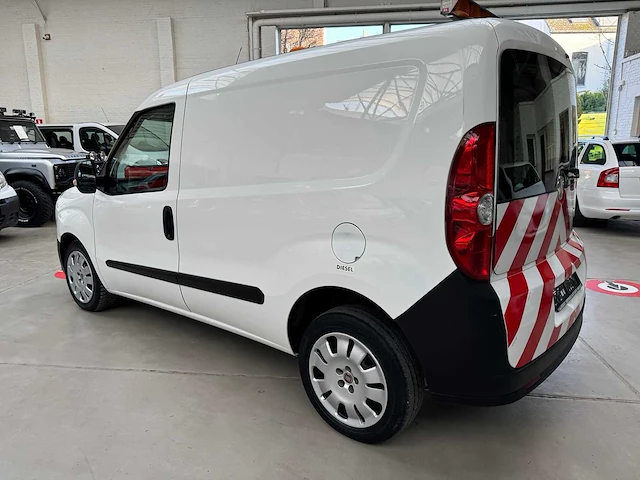 2012 fiat doblo 1.3 diesel - afbeelding 24 van  26