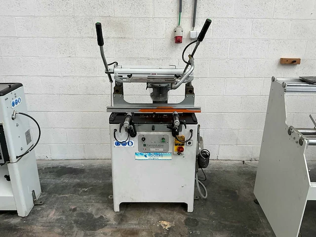 2012 fom industry is05 freesmachines met vast bed - afbeelding 7 van  18