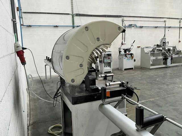 2012 fom industry panda 400 snijmachine - afbeelding 20 van  21