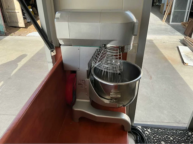 2012 humbaur hk2500ra oliebollenkraam - afbeelding 27 van  44