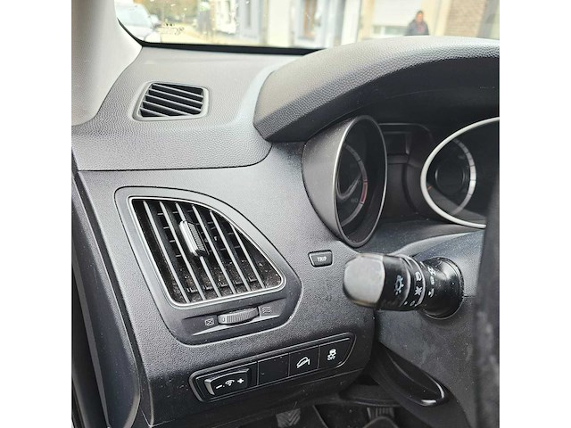 2012 hyundai tucson ix35 personenauto - afbeelding 13 van  32