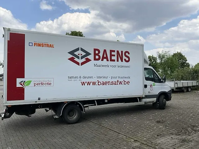2012 iveco 70c17 vrachtwagen - afbeelding 24 van  27