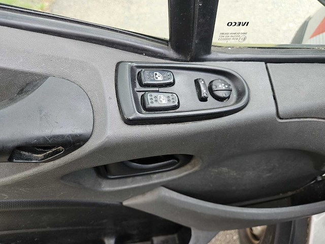 2012 iveco c50cl / 50c14gd 3.0 diesel - afbeelding 18 van  39