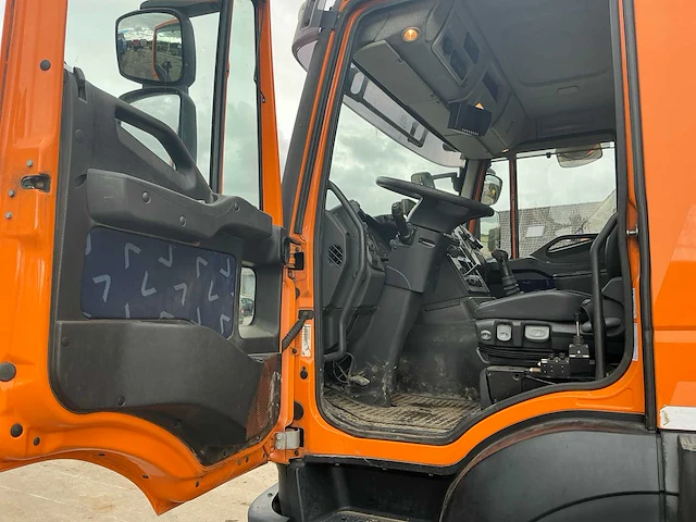 2012 iveco trakker 330 eev vrachtwagen met containerhaak - afbeelding 5 van  27