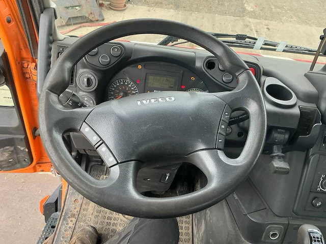 2012 iveco trakker 330 eev vrachtwagen met containerhaak - afbeelding 13 van  27