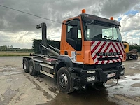 2012 iveco trakker 330 eev vrachtwagen met containerhaak - afbeelding 21 van  27