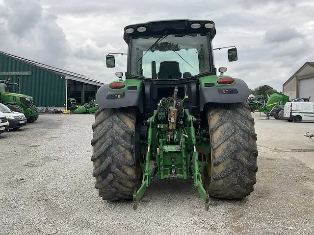 2012 john deere 6210r vierwielaangedreven landbouwtractor - afbeelding 21 van  26