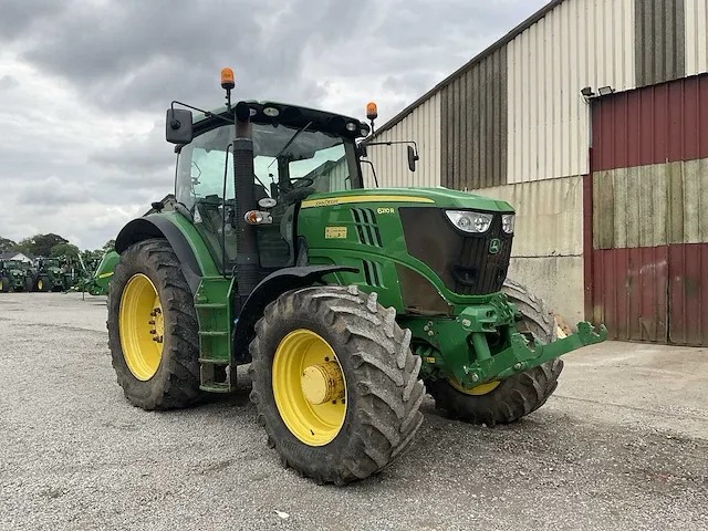 2012 john deere 6210r vierwielaangedreven landbouwtractor - afbeelding 24 van  26