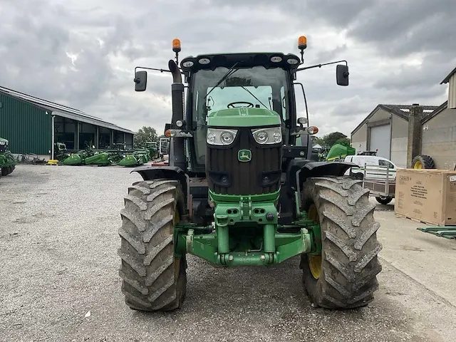 2012 john deere 6210r vierwielaangedreven landbouwtractor - afbeelding 25 van  26