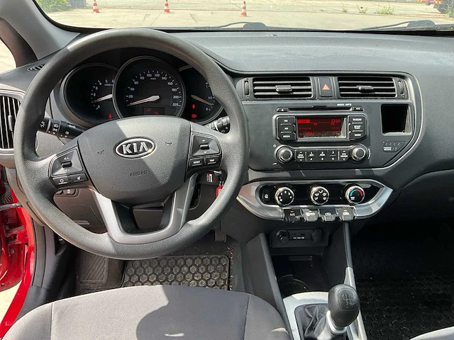 2012 kia carrens - afbeelding 2 van  33