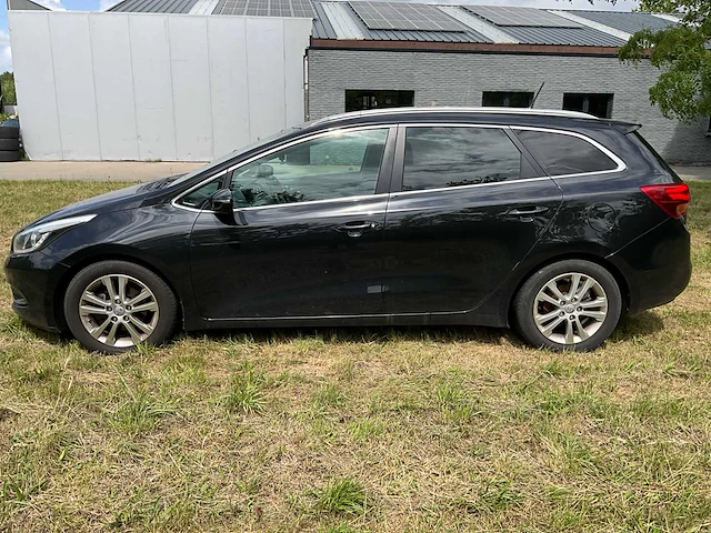 2012 kia new rio personenauto - afbeelding 12 van  32