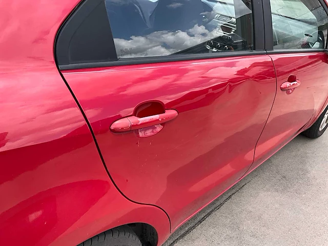 2012 kia new rio personenauto - afbeelding 18 van  30