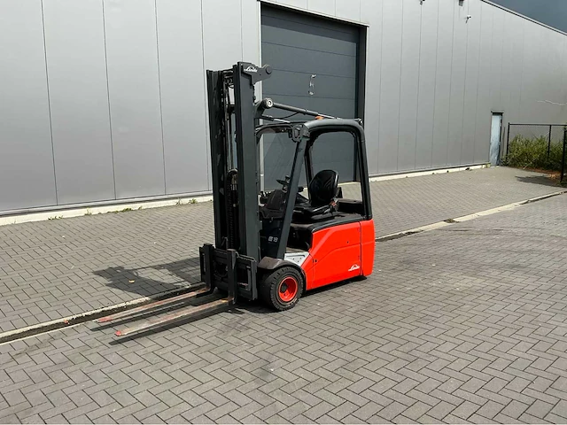 2012 linde e18-01 vorkheftruck - afbeelding 1 van  13