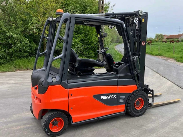 2012 linde e25 elektrische vorkheftruck - afbeelding 31 van  35