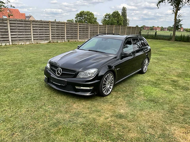2012 mercedes-benz c 63 amg personenauto - afbeelding 1 van  24
