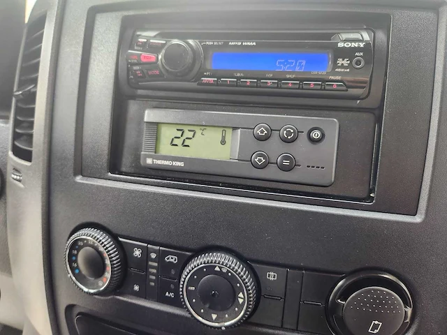 2012 mercedes-benz sprinter 513cdi refrigerated van -32°c - afbeelding 14 van  27