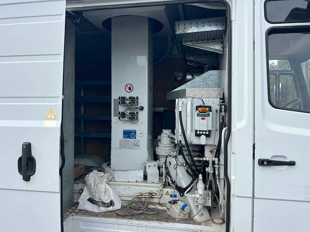 2012 mercedes-benz vario vrachtwagen - afbeelding 10 van  29