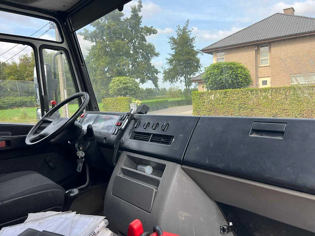 2012 mercedes-benz vario vrachtwagen - afbeelding 13 van  29