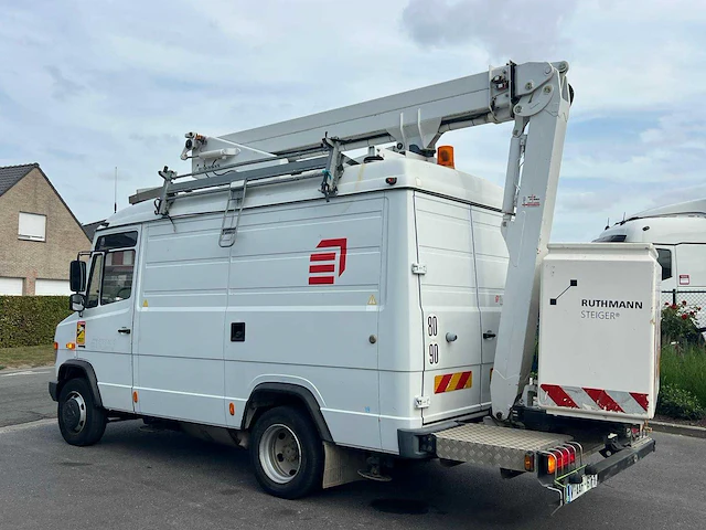 2012 mercedes-benz vario vrachtwagen - afbeelding 6 van  29