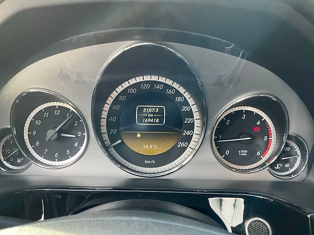 2012 mercedes e200cdi amg personenauto - afbeelding 14 van  42