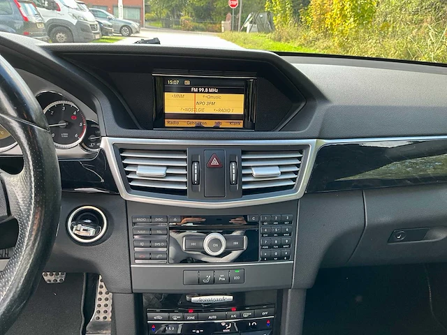 2012 mercedes e200cdi amg personenauto - afbeelding 15 van  42