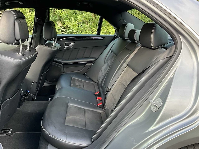 2012 mercedes e200cdi amg personenauto - afbeelding 25 van  42