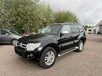 2012 mitsubishi pajero 30th anniversary - afbeelding 1 van  38