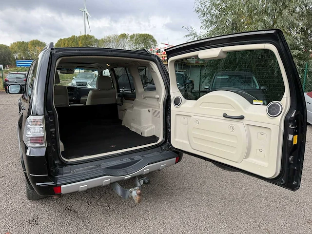 2012 mitsubishi pajero 30th anniversary - afbeelding 18 van  38